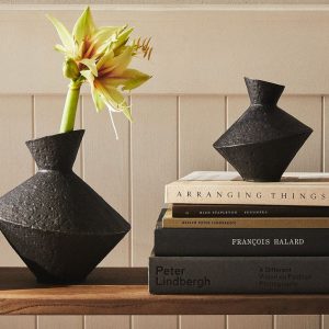 Lọ decor hình học đen – Black Geometry Vase