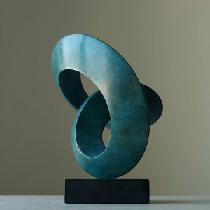 Tượng Decor Composite Vòng Lặp Vĩnh Cửu