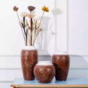 gom-trang-tri-khach-san