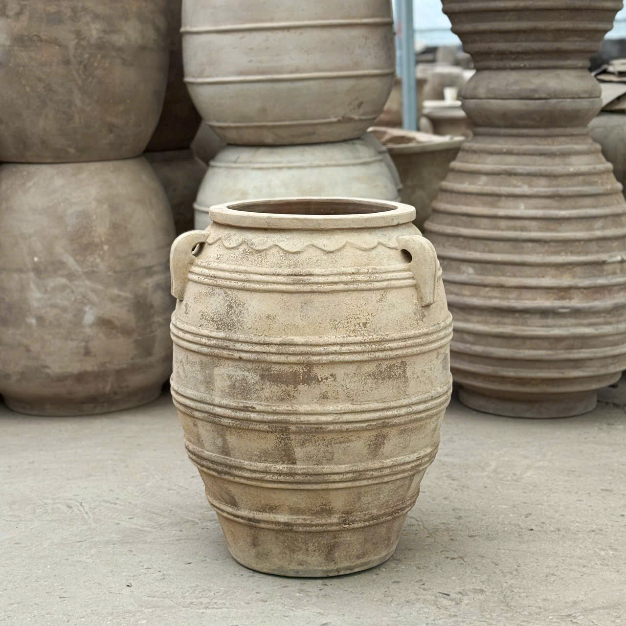 tieu-chuan-ky-thuat-chon-gom-trang-tri-cho-khach-san-4-5-sao