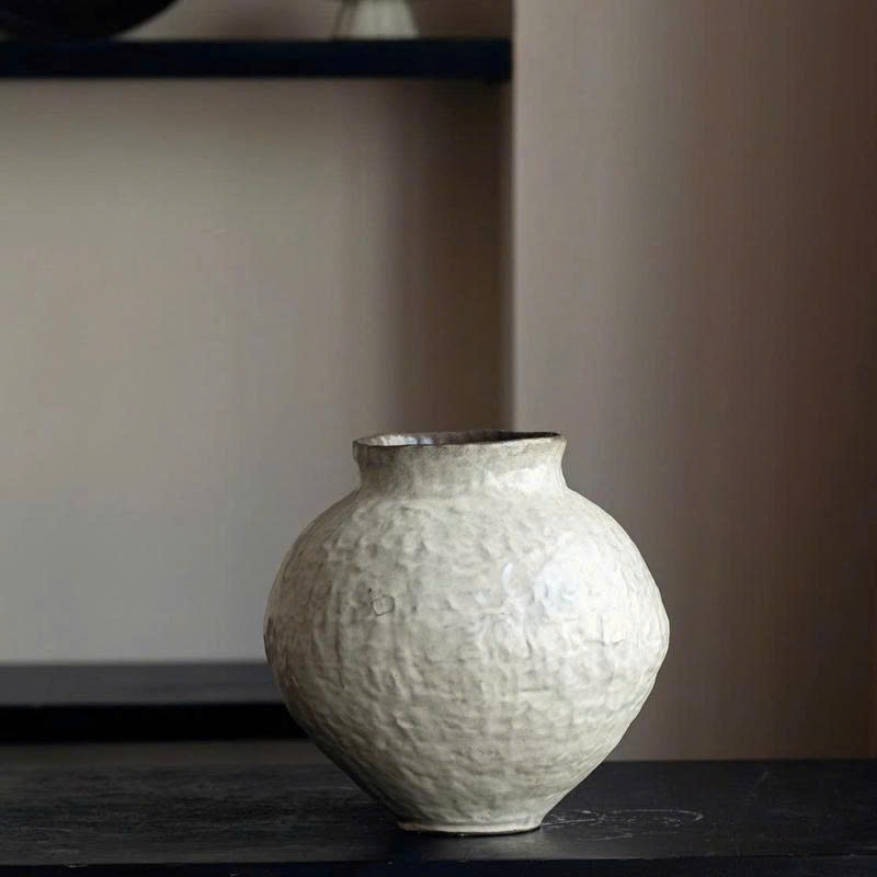 gom-trang-tri-khach-san